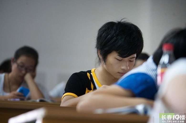毁三观 碎节操 男的看了<em>骂女的</em>看了哭-我是爆料
