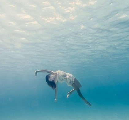 去海边这样拍!美人鱼的节奏啊!-婚纱照-我要结