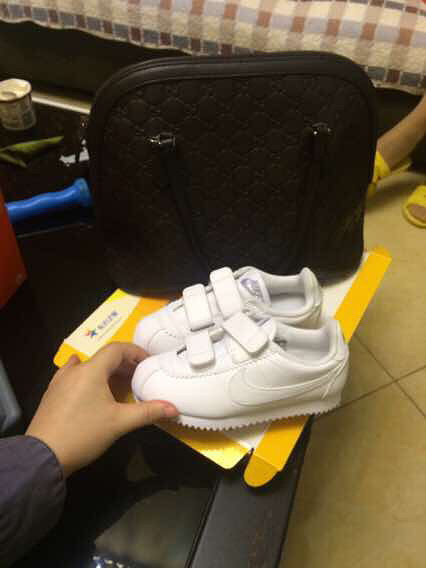 28nikeͯ˶Ьŷ޴۴