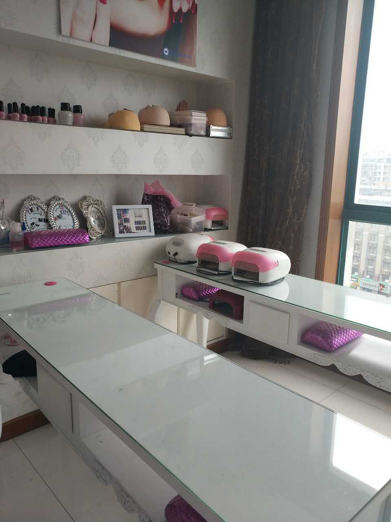 招聘 化妆美甲美睫纹绣美容学徒等_招聘信息_