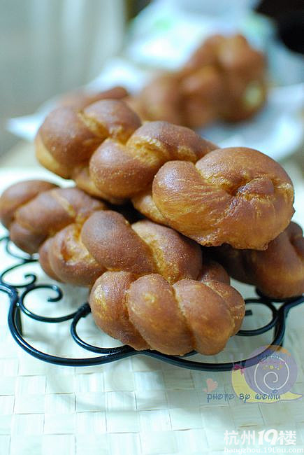 【蜗牛卓】--软软的东北大麻花-家常菜-19楼私