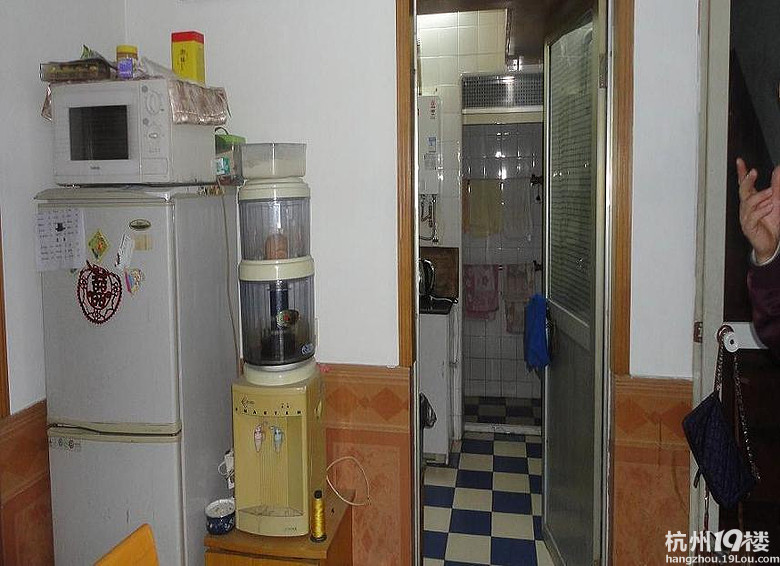 市中心80万能买个3房跃层房-出售总价85元-夹