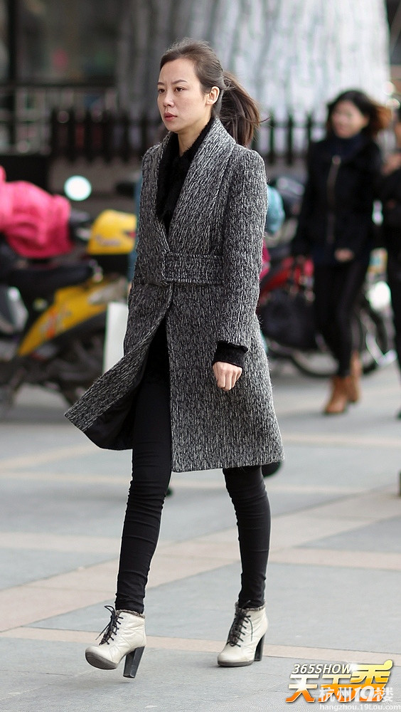 【杭城街拍】冷啊冷,这两天风好大啊有木有!-咖啡大教室-杭州19楼