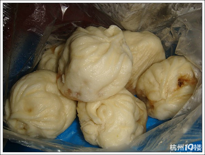 【8隊(duì)】小可小貓——喜歡肉包的有木有？