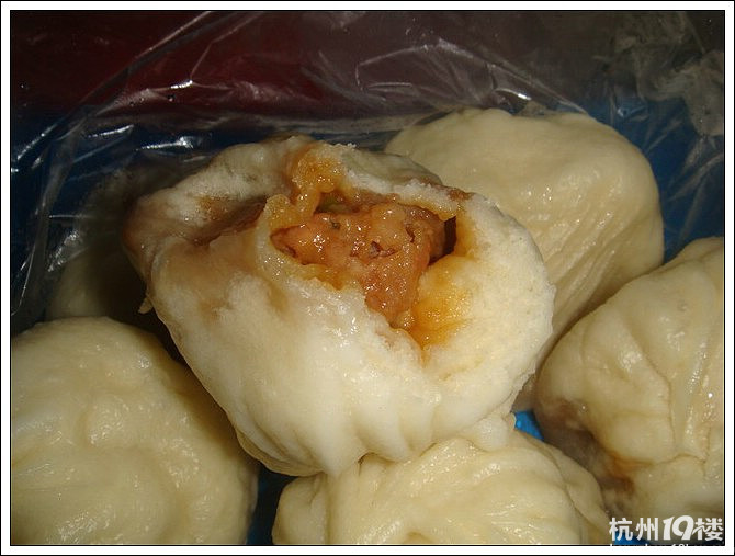【8隊(duì)】小可小貓——喜歡肉包的有木有？