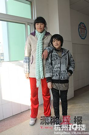 长沙11岁女孩身高1米82 仍在快速长高(图)-转贴
