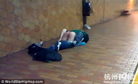 <em>男女做爱</em> 从车厢到站台(组图)-杭州地铁-杭州1