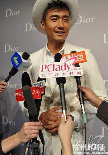 PCladyȺLDior Sϯ