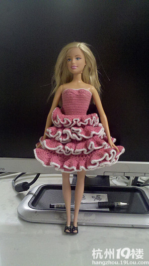 秀秀芭比娃娃的裙子
