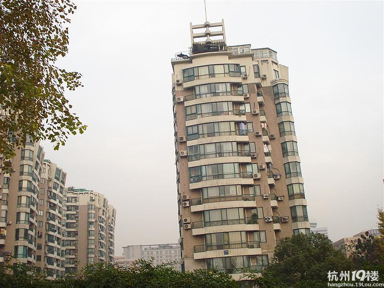 杭州西湖区兴财名都苑 出售 3室 1厅 1卫 1阳台