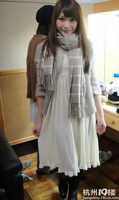 【外貌协会】她们曾是男人 变性女星美貌更多