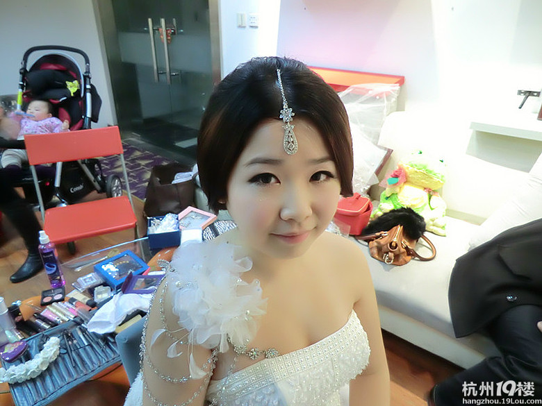 <em>胖新娘</em>们快来看超美韩系新娘妆美翻全场!超显