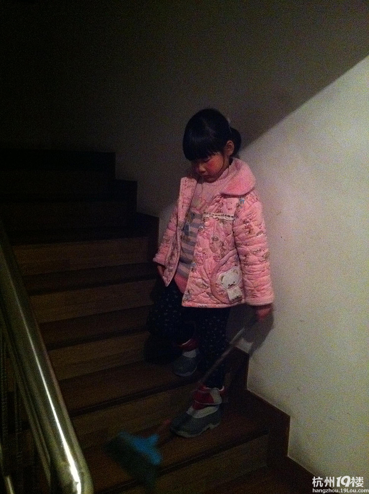 拱宸桥小学一⑶班祝语锘的学雷锋感想-小学教