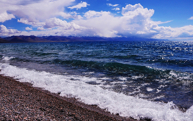 神奇的西藏湖与水