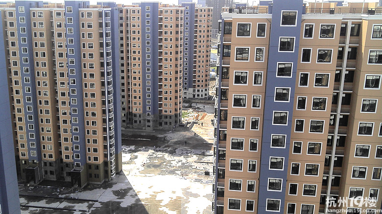 3月24日探班都市阳光嘉苑-公告栏-都市阳光 嘉