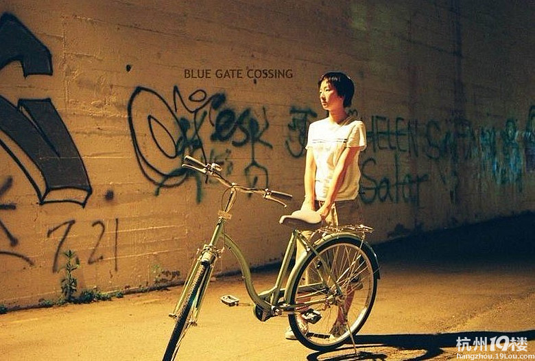 【每日必看电影推荐】小清新《蓝色大门》--2