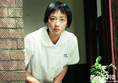 【每日必看电影推荐】小清新《蓝色大门》--2