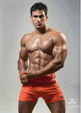 肌肉男壁纸25.jpg