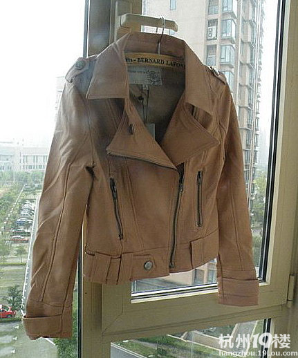 真人秀那些没完没了的抽风小败:皮衣,大衣,包包