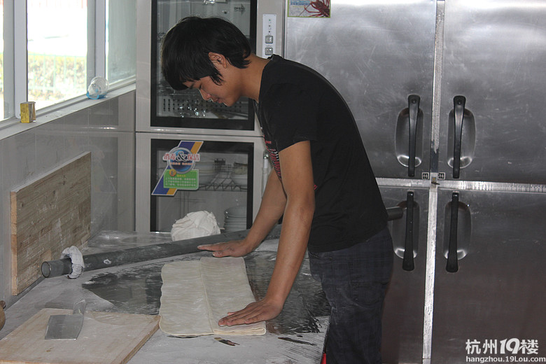 次坞打面百吃不厌-面点-19楼私房菜-杭州19楼