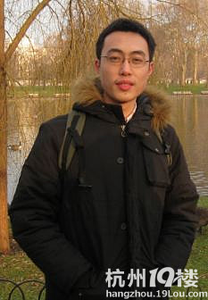 英警车闯红灯撞死中国留学生 肇事警察仍在职