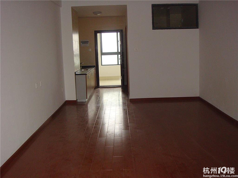 瑞鼎大厦便宜房子出租,可以注册公司,楼层价格