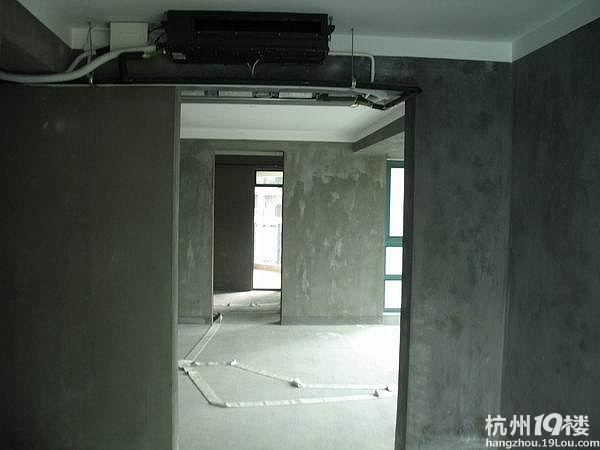 房东急租 适合办公开网店 周遍生活设施也很方