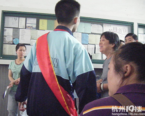 明后天摇号报名,我还在犹豫去哪?-小升初-中学