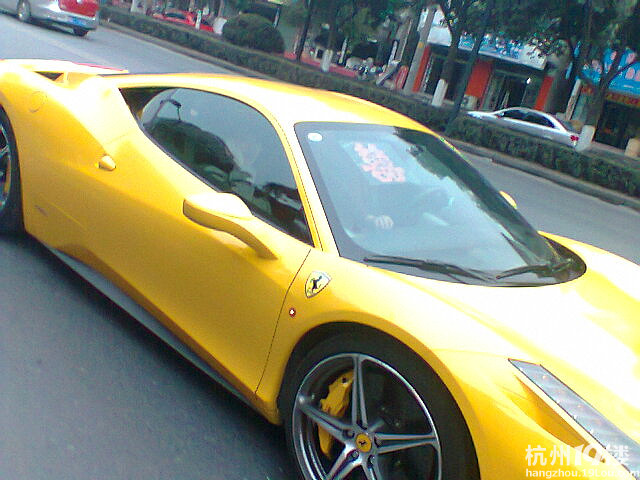 低调的富阳有钱人真多啊,劳斯莱斯加长林肯,结