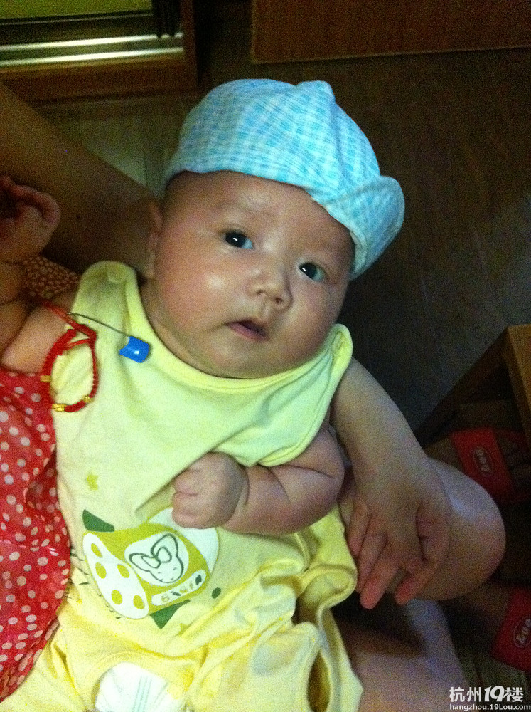 潮宝辣妈秀出来--我家男宝最水灵