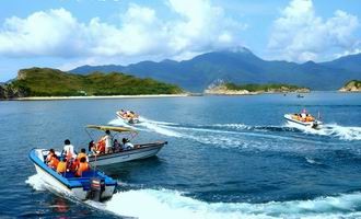 深圳今年最给力公司团队活动,抓鸡农家乐,海滨