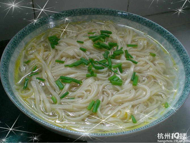 早上清汤面一碗-19楼私房菜-杭州19楼