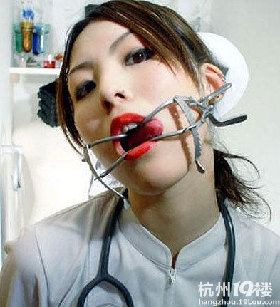 盘点女白领压力之下的疯狂事 拜金普遍肉欲横