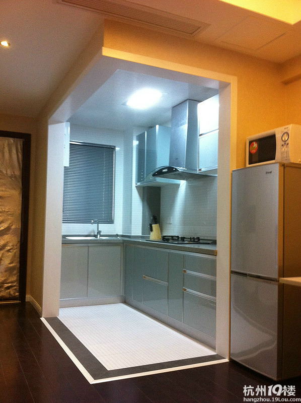 杭州江干区复地连城国际她他公寓租房-1室 2厅