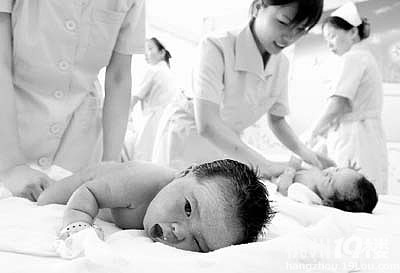 外来贫困孕产妇在定点医院分娩 最高享3000元