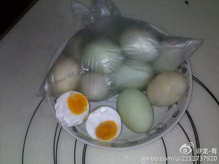 咸鸭蛋的腌制方法-衣食住行-奥兰多小镇-杭州1