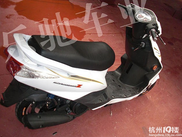 雅马哈讯鹰踏板车也拉风-二手车-杭州19楼