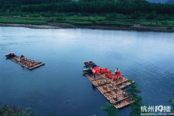 杭州周边旅游景点临安旅游度假区柳溪江漂流-