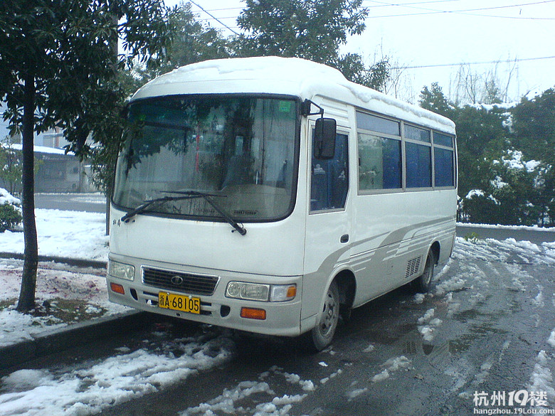 带业务转让19座中巴车-二手车-杭州19楼