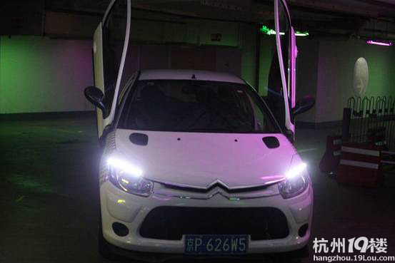 <em>长沙</em>地库奇葩辣<em>妹子!玩</em>漂移,要不要这么霸气!-