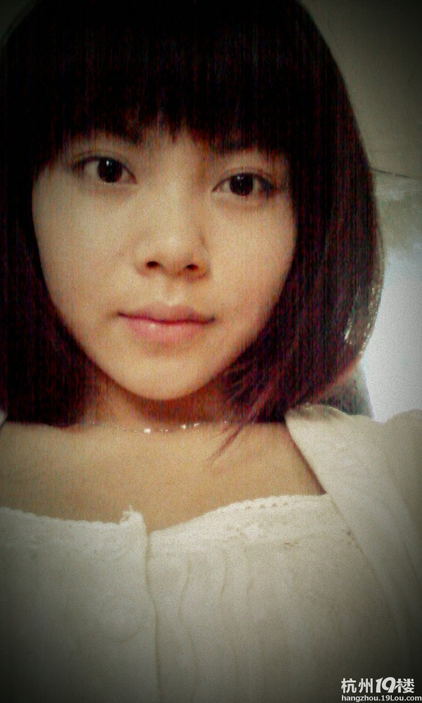 .大家帮我看看,我是<em>长头发</em>好看还是短<em>头发</em>好看