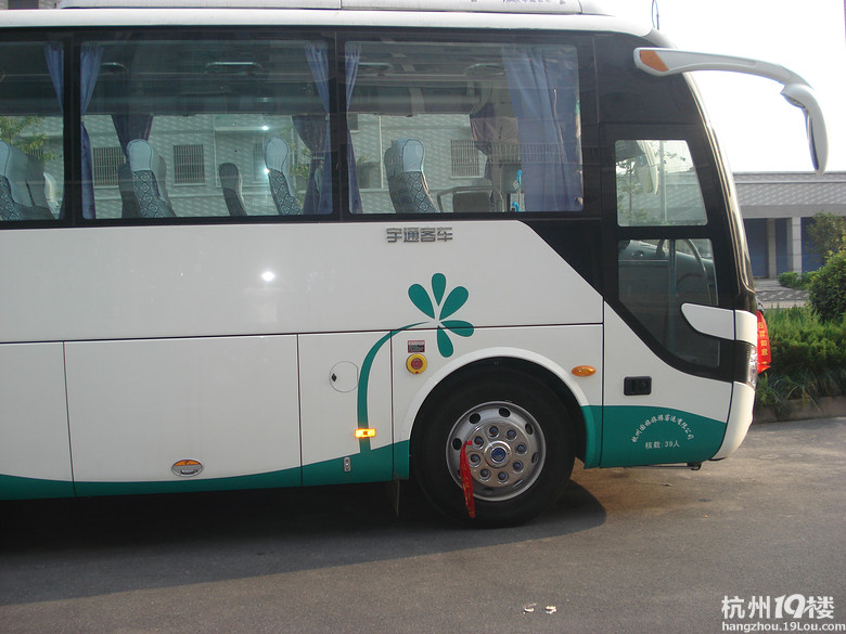 转让39座旅游客车-二手车-杭州19楼