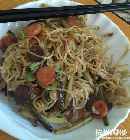 【小丫爱厨房】喜欢吃还喜欢瞎折腾的姑娘有木
