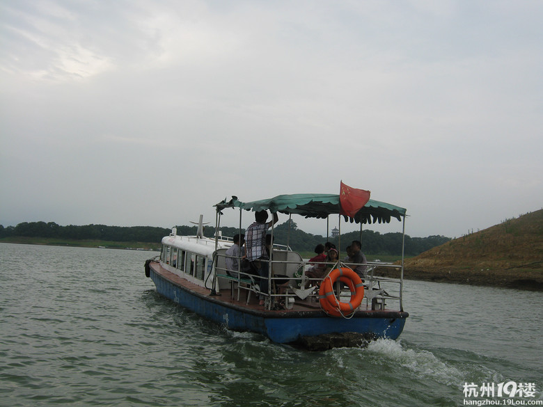 河南信陽市區(qū)南灣湖