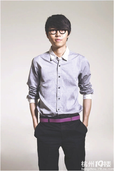 炎炎夏日38°为什么<em>男人不能穿</em>拖鞋<em>短裤</em>上班