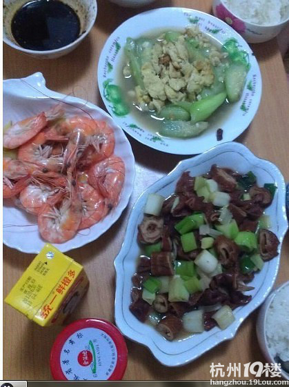 【小丫爱厨房】喜欢吃还喜欢瞎折腾的姑娘有木