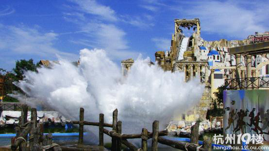 暑期福利贴!北京欢乐谷游玩大型项目最新攻略