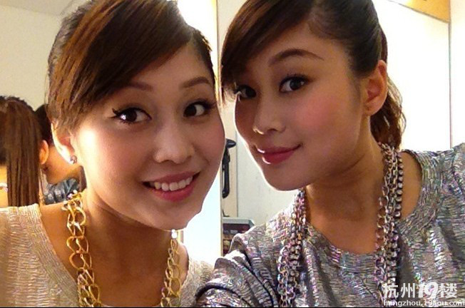 花泳<em>姐妹花</em>登相亲<em>节目</em> 双胞胎为同一人留灯[高