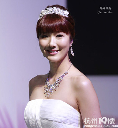 夏季新娘发型大全 最近流行新娘造型任选