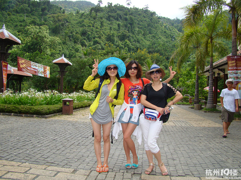 8月27日越南岘港亲子游求伴.我家女儿,9岁.附多